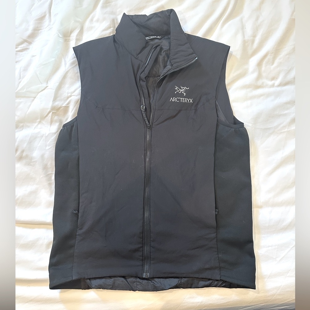 Arc’teryx Atom Vest Black